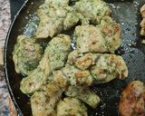 चिकन हरियाली टिक्का(Hariyali Chicken Tikka Recipe in Hindi) रेसिपी चरण 1 फोटो