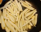 Foto del passaggio 8 della ricetta Risotto con crema di finocchi e noci