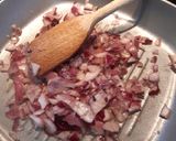 A picture of step 3 of Pork empanada.