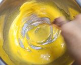 Foto langkah ke 1 dari resep Vla Untuk Kue Sus (Varian coklat dan matcha).