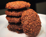 Foto del paso 1 de la receta: Postre delicia: galletitas de avena y café, dulce de leche, crema y bananas (saludable)