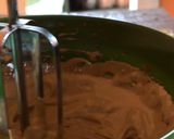 Foto langkah ke 2 dari resep Dalgona coffe mixer.