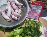 Foto langkah ke 1 dari resep Cumi Saus Tiram.