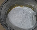 Foto langkah ke 3 dari resep Kue Kecipir / kue akar kelapa Tanpa cetakan.