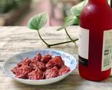 Hình bước làm 3 của món Dâu Tây Sấy Dẻo & Sirô Dâu