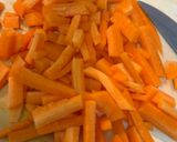 Foto del paso 2 de la receta: Arroz frito con huevo, zanahoria y soja