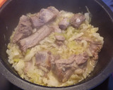 Foto del paso 2 de la receta: Costillas de cerdo con repollo (berza, col)