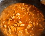 Tejfölös csirkepaprikás recept fázis 2 fotója
