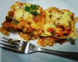 A picture of step 8 of Lasagne😍😋.