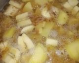 A picture of step 3 of Mashed bananas with beef stew.