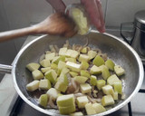 Foto del paso 3 de la receta: Alitas de pollo a la sidra con manzanas
