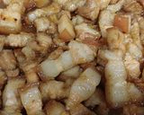 Hình bước làm 2 của món Thịt ba rọi kho mắm ruốc