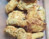 Foto langkah ke 2 dari resep Ayam goreng tepung.