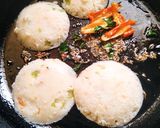 A picture of step 3 of Rice idli.