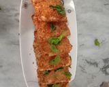 A picture of step 2 of Crispy box patties.