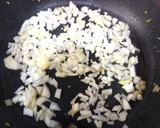 Foto del paso 3 de la receta: Risotto de alcachofas de bote
