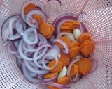 عکس مرحله 1 از دستور ترشی پیاز هویج فوری 🧅🥕🧄