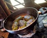 লাউ পাতায় মোড়া ইলিশ মাছের পাতুরি (Lau patay mora ilish macher paturi recipe in Bengali) রেসিপি ধাপ - 8 ছবি