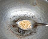 A picture of step 3 of Foxtail millet vermicelli upma.