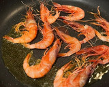 Foto del paso 1 de la receta: Arroz Socarrat de Gamba Roja