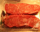 Foto del paso 1 de la receta: Bifes a la The Soundtrack of Our Lives
