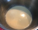 Foto del paso 9 de la receta Tarta rellena de mermelada de fresa y cobertura de chocolate blanco