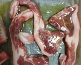 Foto del paso 2 de la receta: Carne al horno con verduras y pasta: tres platos en una receta