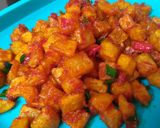 Foto langkah ke 3 dari resep Sambal kentang goreng.