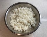 A picture of step 1 of Nasi goreng (Indonesian stir-fried rice).