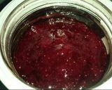A picture of step 5 of Strawberry jam🍓🍓🌹.