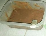 A picture of step 5 of Sweet vanilla cocoa cake.