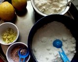 A picture of step 1 of Gondhoraj Lemon Lassi.