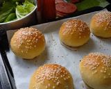 Foto langkah ke 6 dari resep Burger Bun.