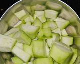 A picture of step 1 of Turai ki sabji.
