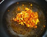 A picture of step 4 of Paneer Patiyala.