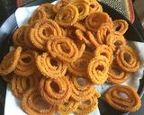 A picture of step 11 of Moong Dal Chakli.