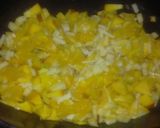 Foto del paso 1 de la receta: Ensalada de frutas súper rico🍎🍊🍌🍑🍍