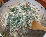Foto del paso 5 de la receta: 523. Espaguetis con espinacas y piñones (principal pasta)