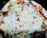 A picture of step 3 of Creamy Tikka pizza.