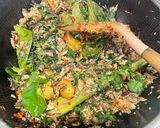Foto langkah ke 5 dari resep 40. Nasi Bakar Pindang Tongkol.