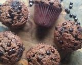 Foto langkah ke 8 dari resep Simple chocolate Muffin.