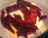 A picture of step 2 of Short rib birria tacos/or ramen.