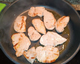 Foto del paso 3 de la receta: Solomillo de pavo al roquefort con jamón