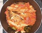 Foto langkah ke 3 dari resep Pindang Cakalang Bumbu Sarden.