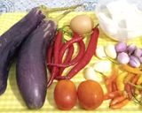 Foto langkah ke 1 dari resep Balado Terong Isi.