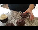 Foto del paso 18 de la receta: CupCakes de Cerveza Negra con Chocolate