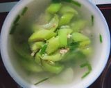 Hình bước làm 3 của món Canh mướp nấu lạc