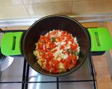 Foto del paso 3 de la receta: Patatas guisadas con merluza