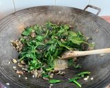 A picture of step 3 of Spinach Quiche.
