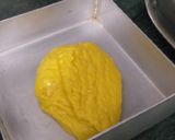 A picture of step 3 of Mango cake.